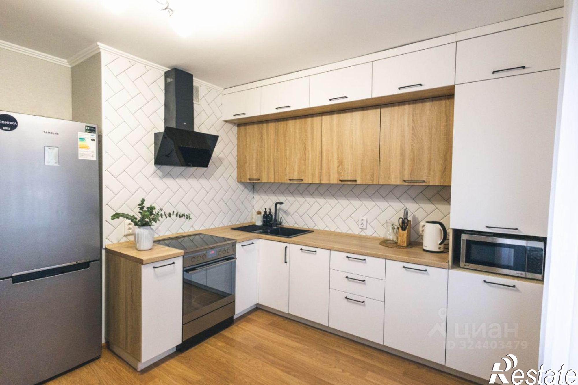 Сдать квартиру за 46 000 рублей на улица Эрвье, 30 к2