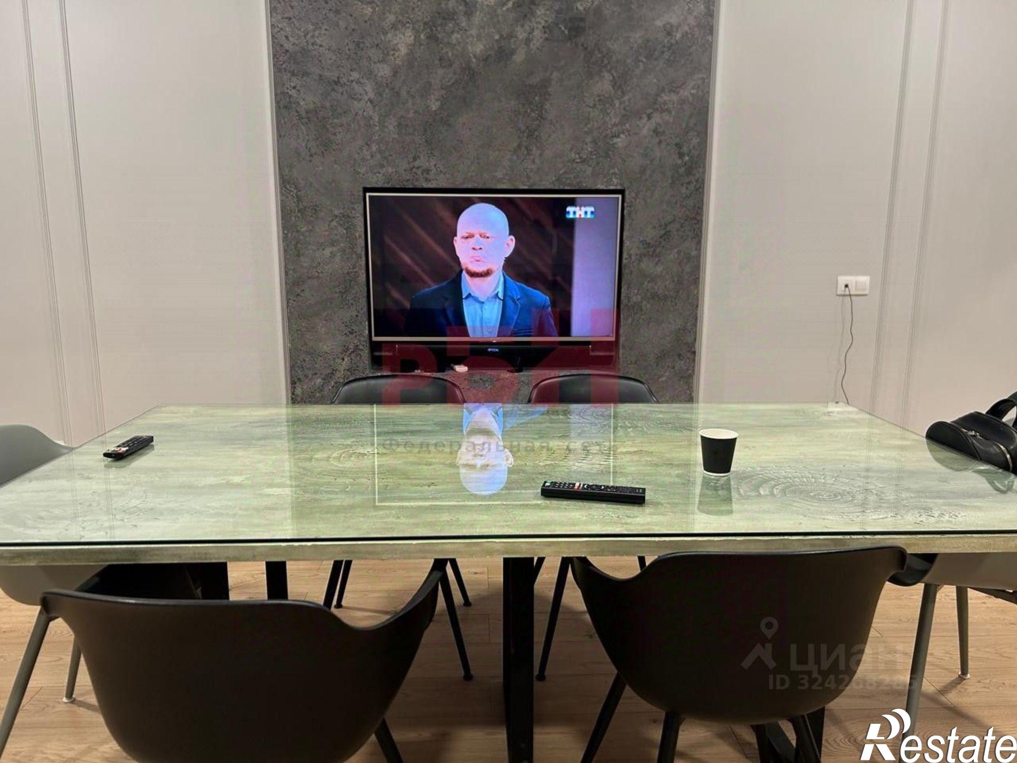 Сдать офис, помещение под офис за 100 002 рублей на ул Комсомольская, 75