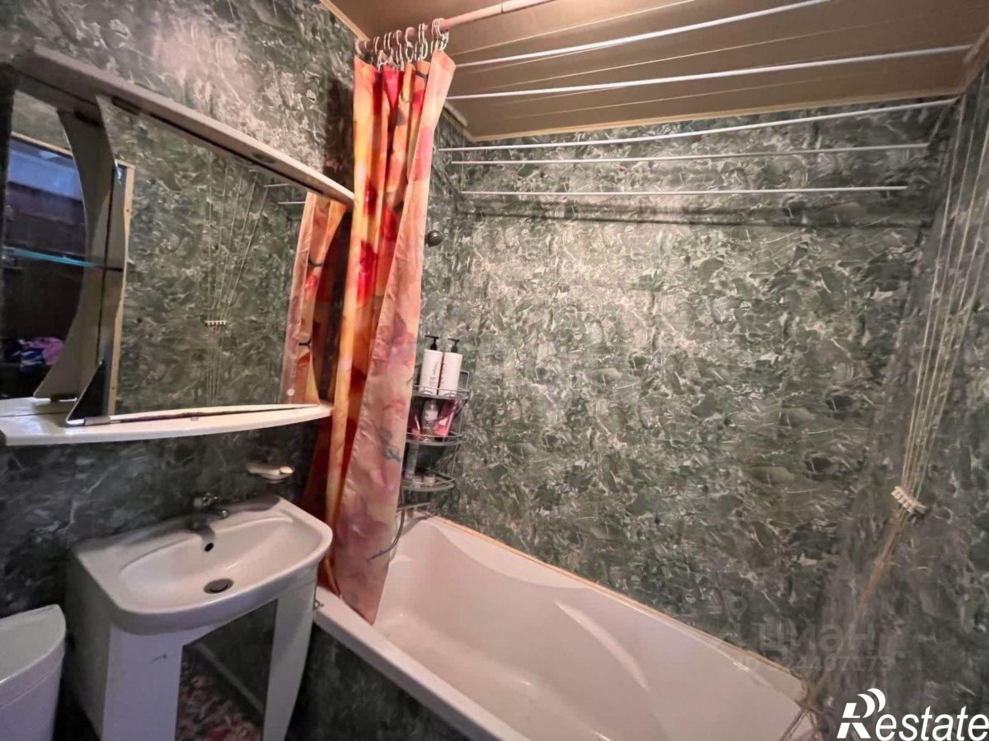 Купить квартиру за 3 700 000 рублей на Широтная улица, 111