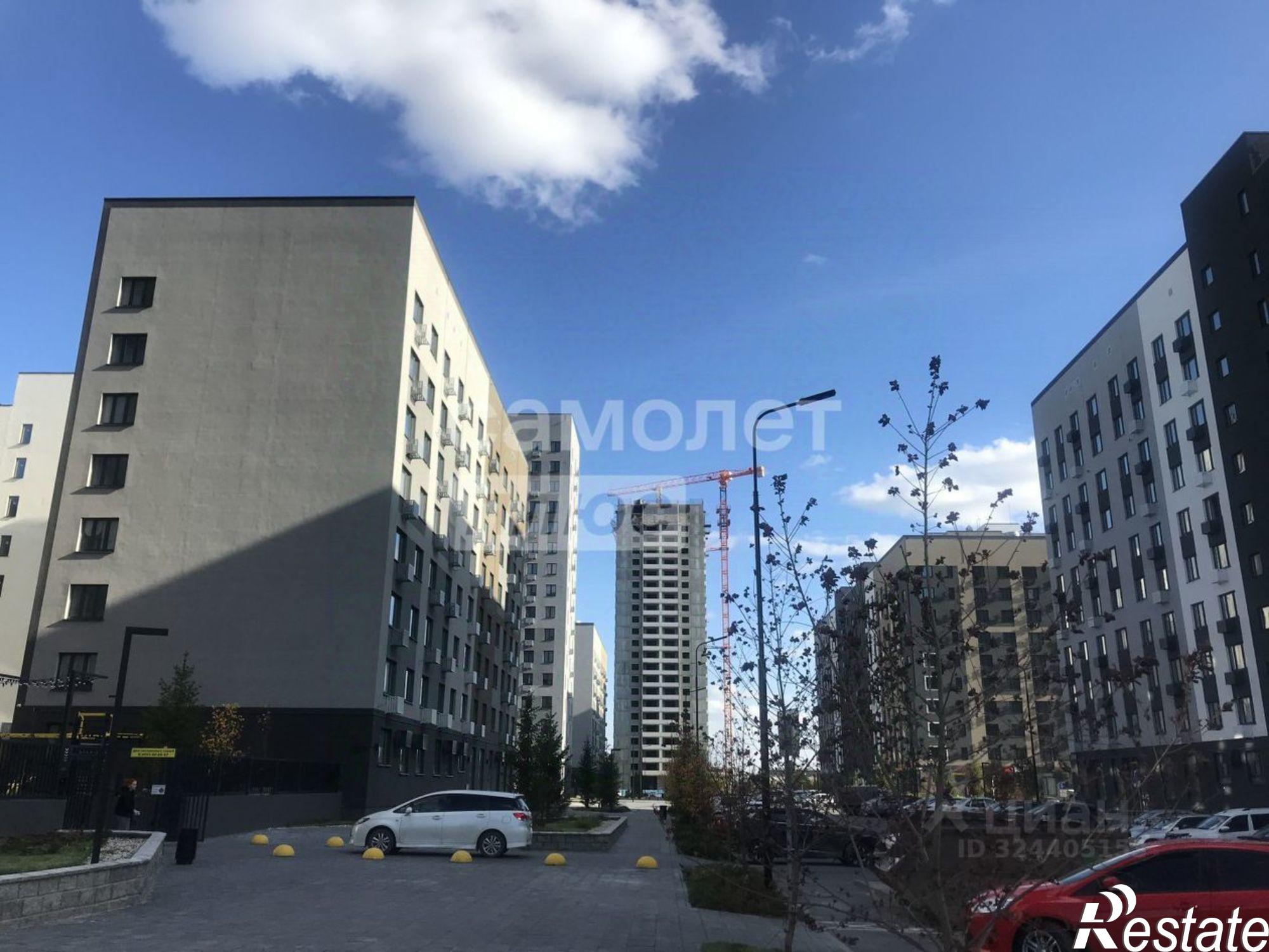 Купить квартиру за 11 950 000 рублей на ул Республики, 204 12