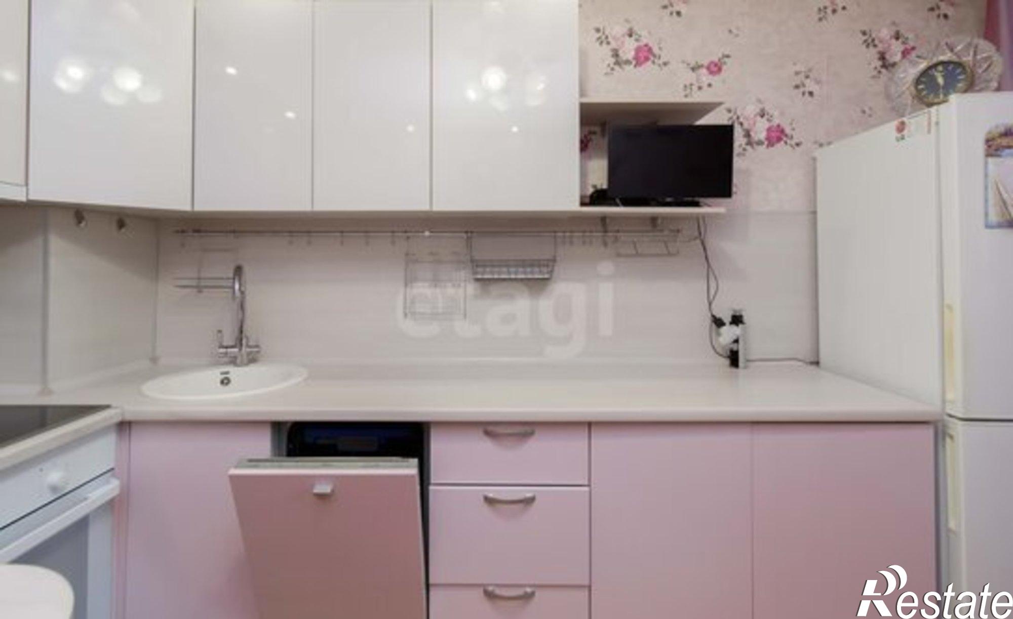 Купить квартиру за 5 799 000 рублей на ул Пермякова, 83