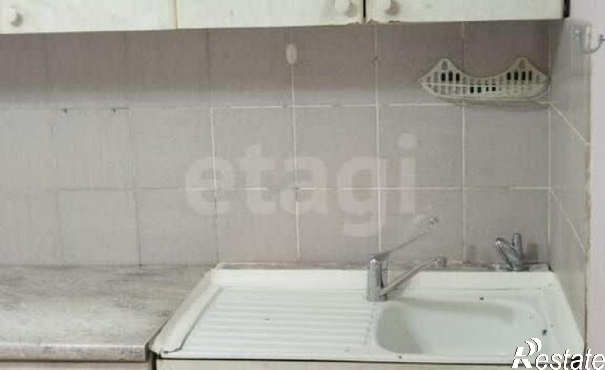 Купить квартиру за 2 800 000 рублей на ул Республики, 237