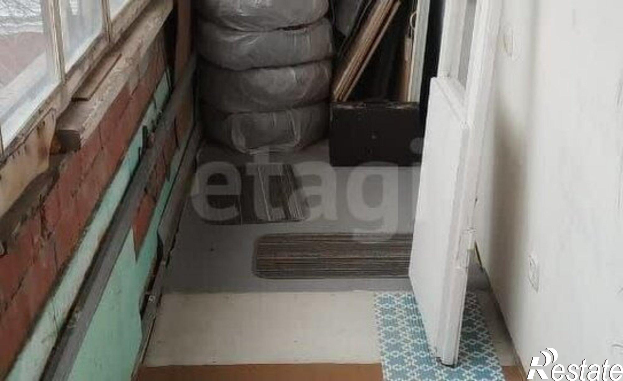 Купить квартиру за 2 800 000 рублей на ул Республики, 237