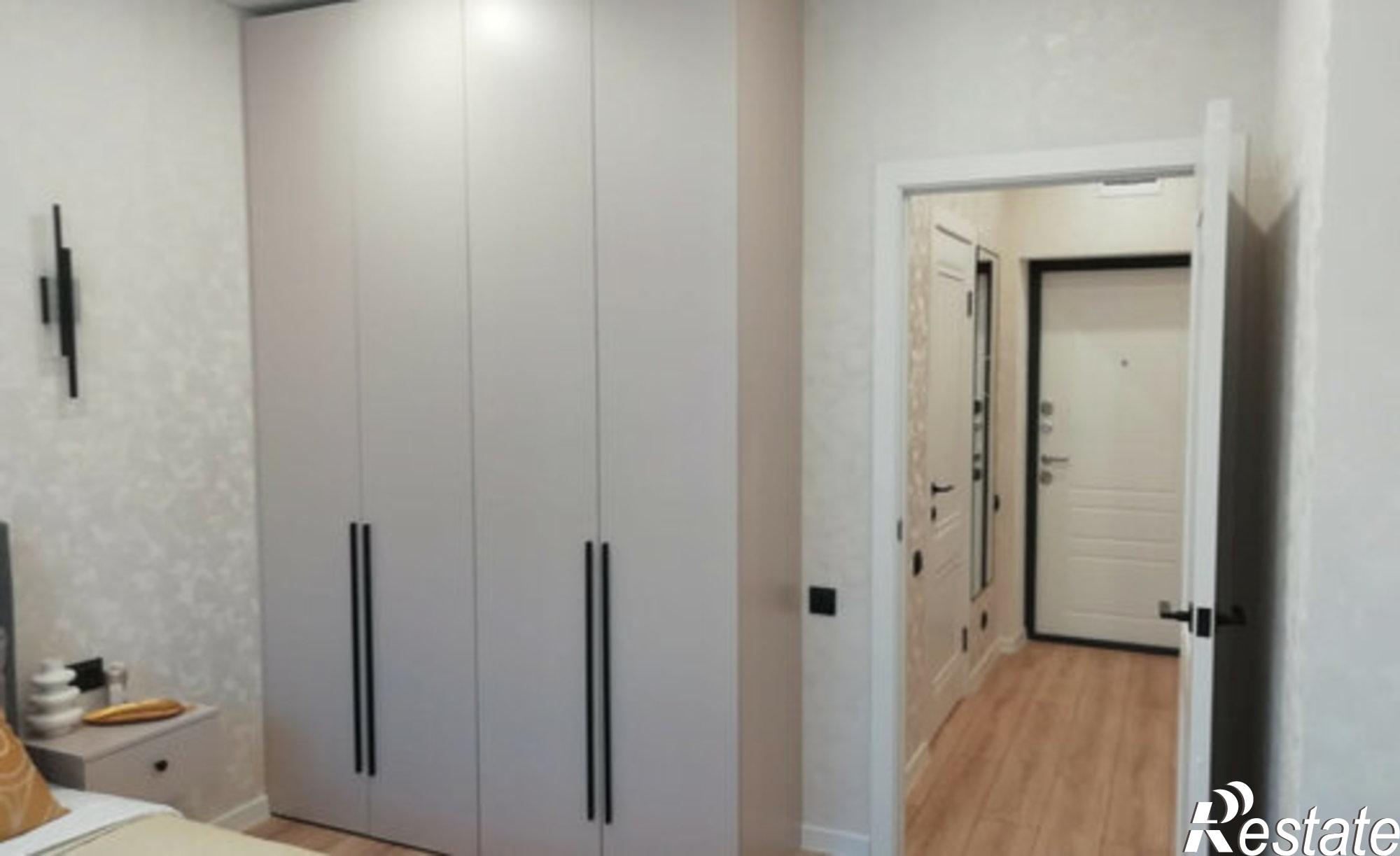 Купить квартиру за 6 940 000 рублей на улица Республики, 203