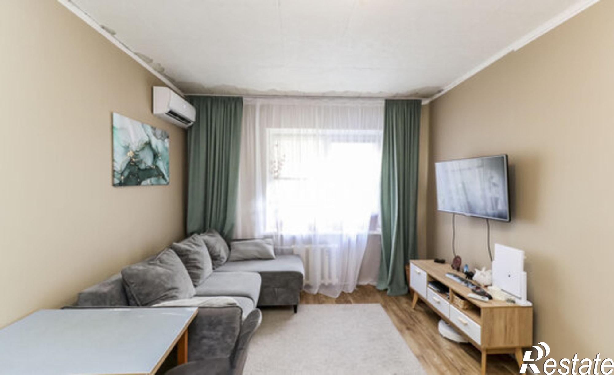 Купить квартиру за 3 700 000 рублей на улица Муравленко, 9/1