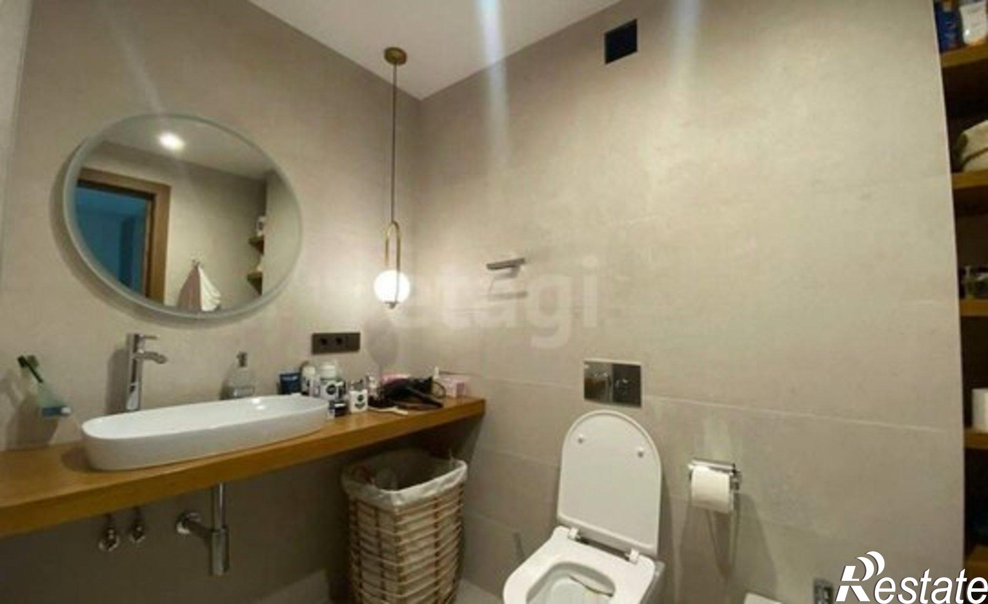 Купить квартиру за 15 000 000 рублей на улица 50 лет Октября, 57Б