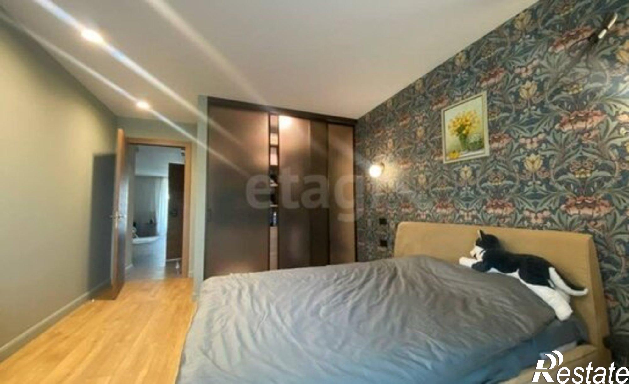 Купить квартиру за 15 000 000 рублей на улица 50 лет Октября, 57Б