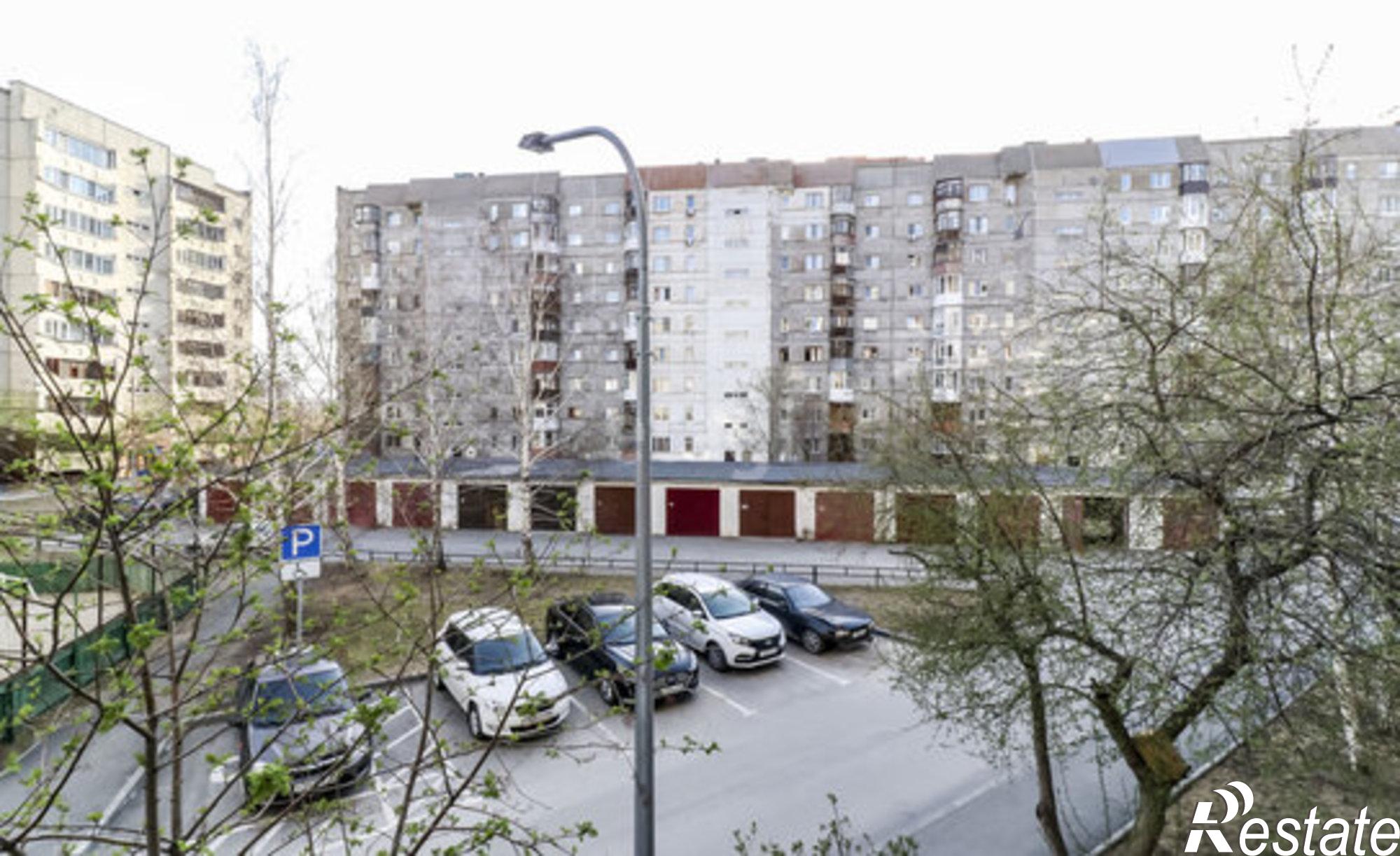 Купить квартиру за 3 700 000 рублей на улица Муравленко, 9/1