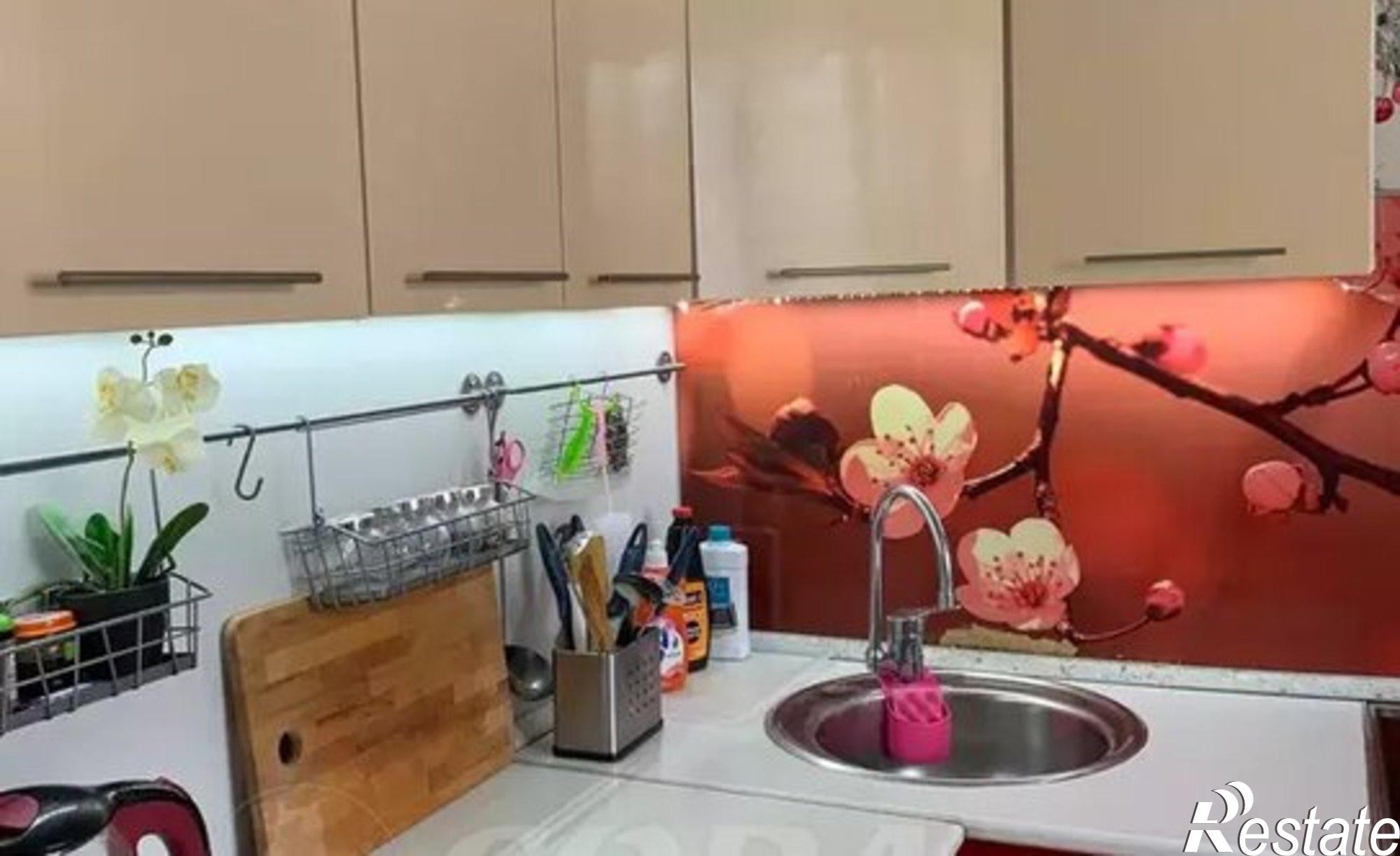 Купить квартиру за 6 000 000 рублей на улица Александра Логунова, 20