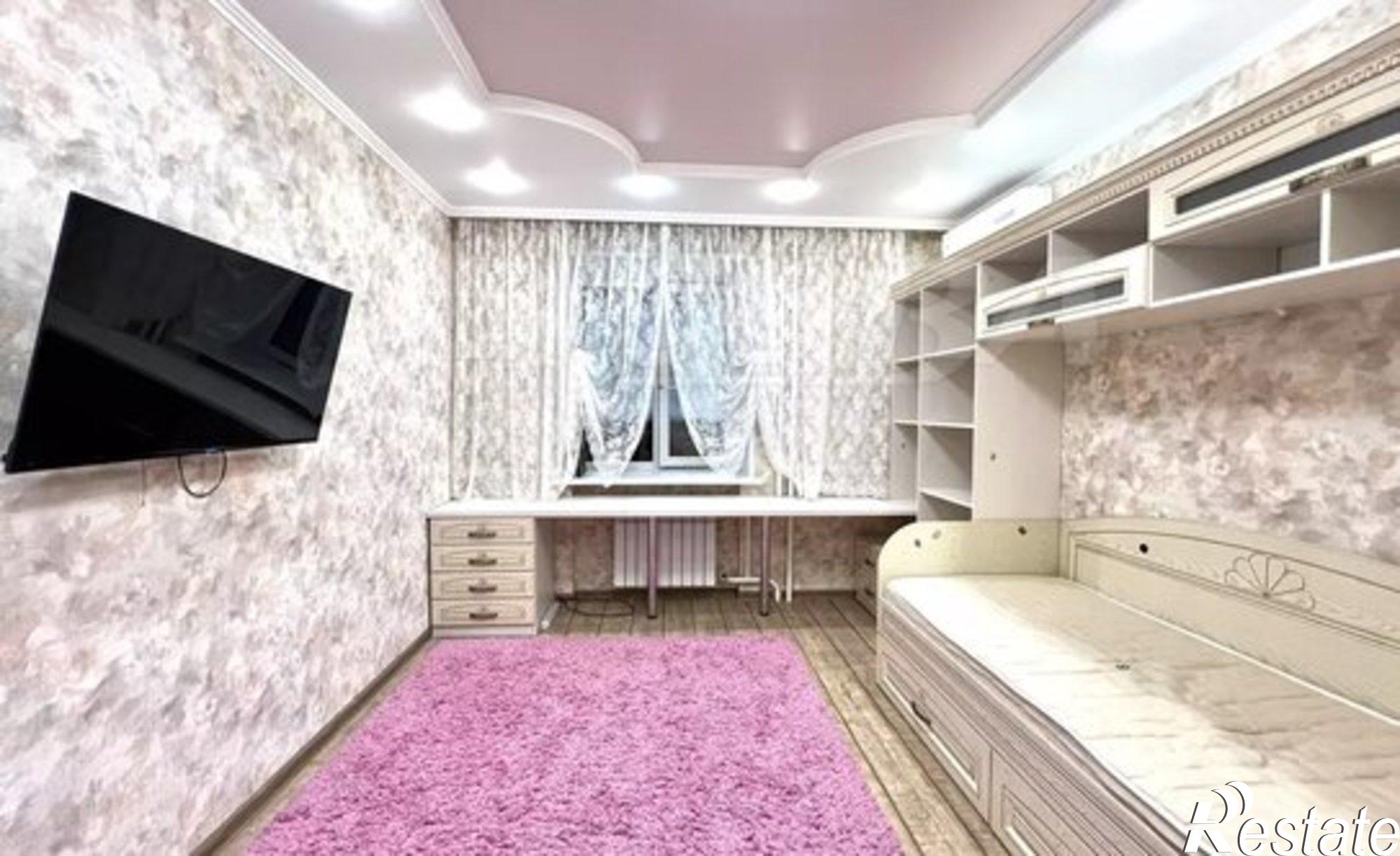 Купить квартиру за 12 000 000 рублей на Суходольская улица, 12