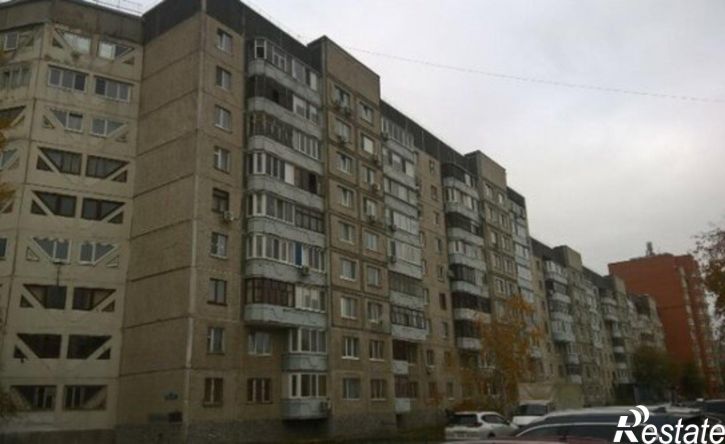 4-комн квартира Широтная улица, 83,  д. 83
