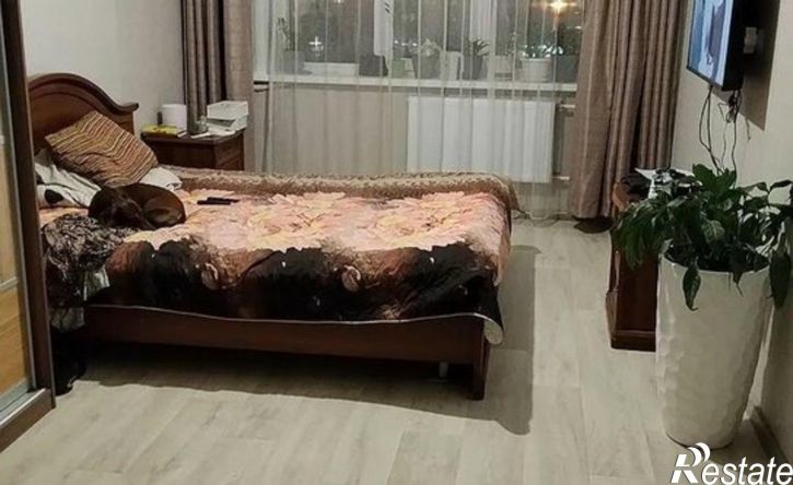 4-комн квартира Широтная улица, 83,  д. 83