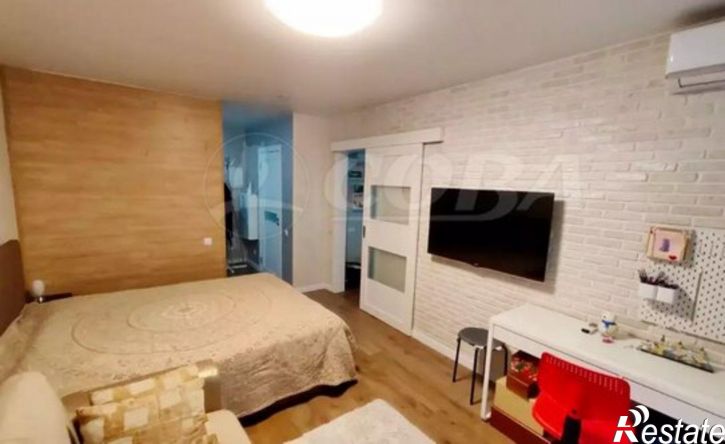 1-комн квартира улица 50 лет Октября, 57А,  д. 57А