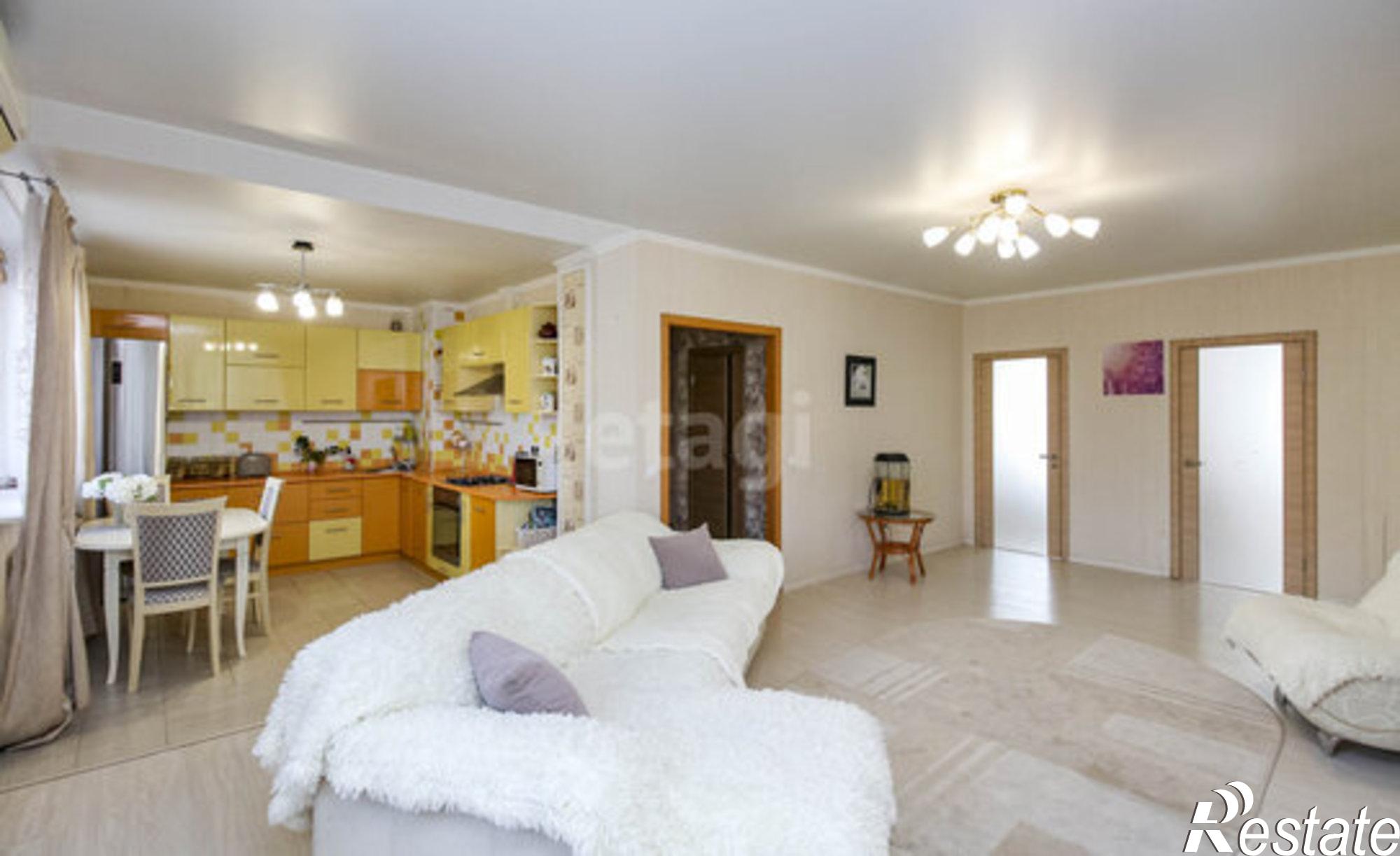 Купить квартиру за 9 990 000 рублей на ул Академика Сахарова, 36