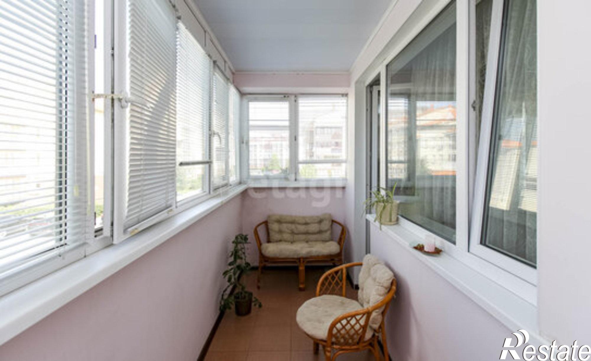 Купить квартиру за 9 990 000 рублей на ул Академика Сахарова, 36