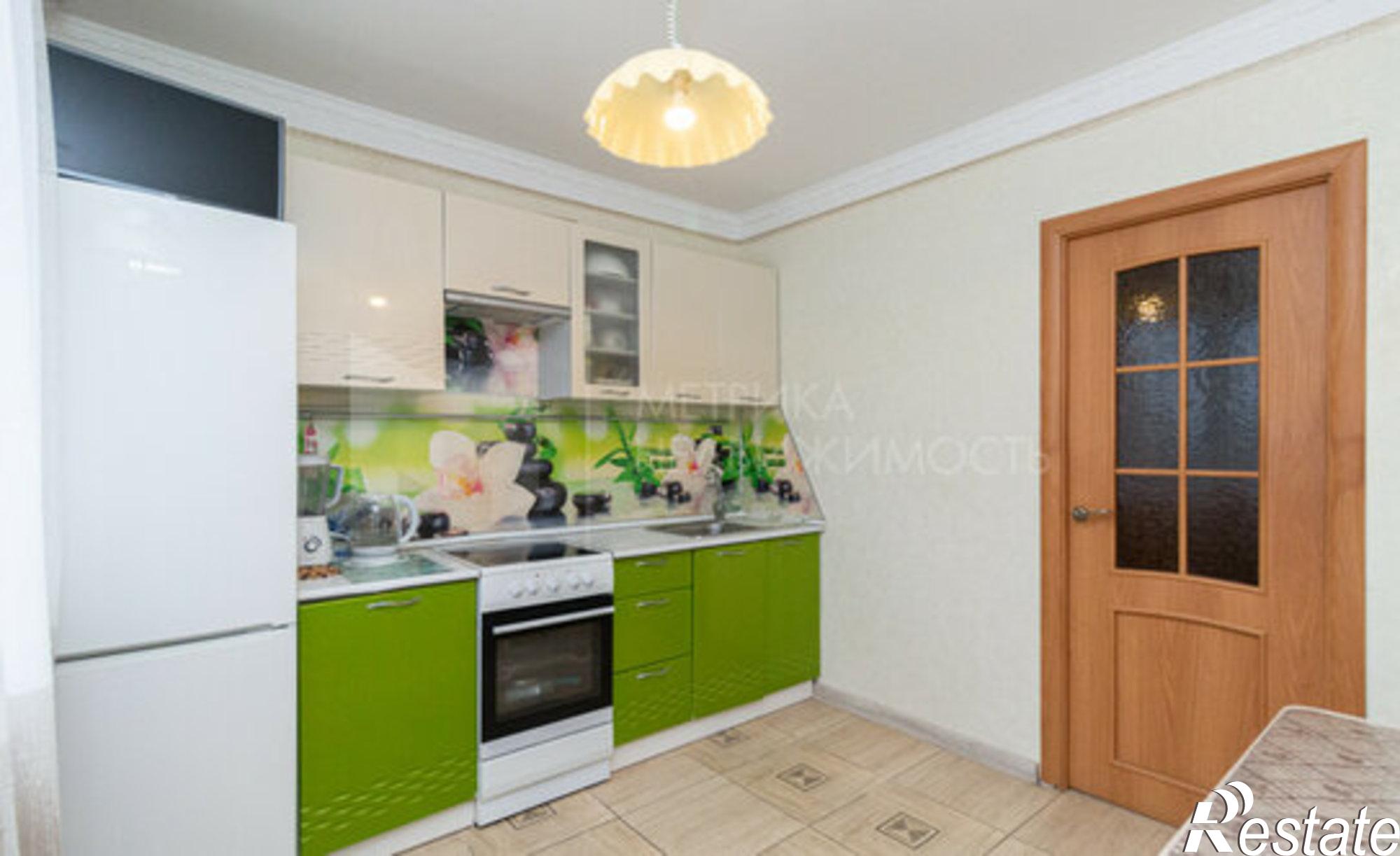 Купить квартиру за 5 800 000 рублей на улица Республики, 219