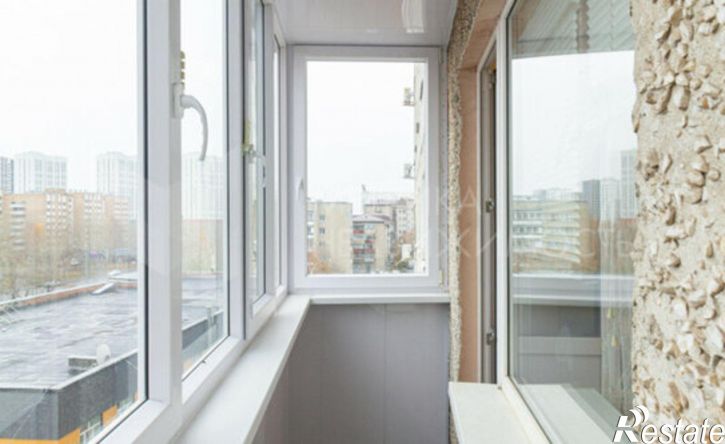 2-комн квартира улица Республики, 219,  д. 219