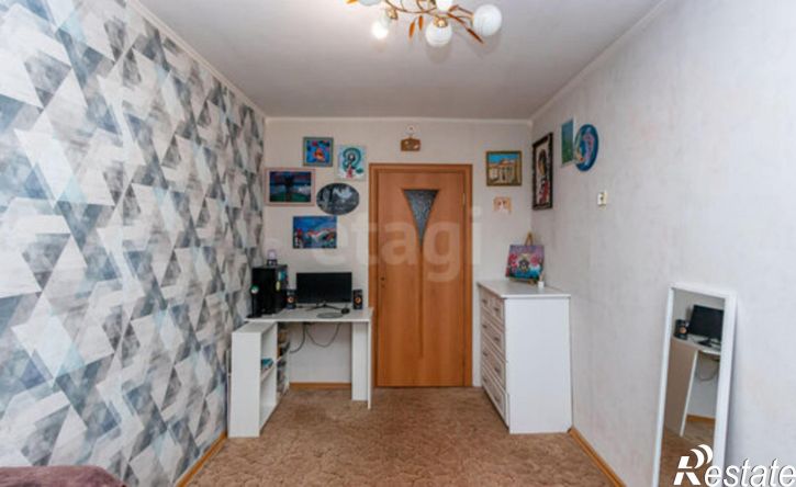 3-комн квартира улица Карла Маркса, 12,  д. 12