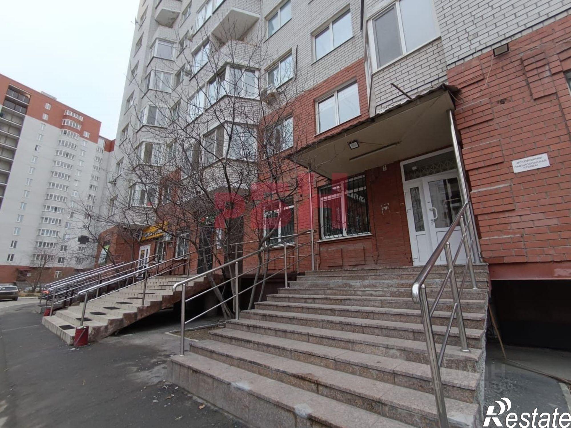 Сдать торговое помещение за 99 251 рублей на ул 50 лет ВЛКСМ, 15/1