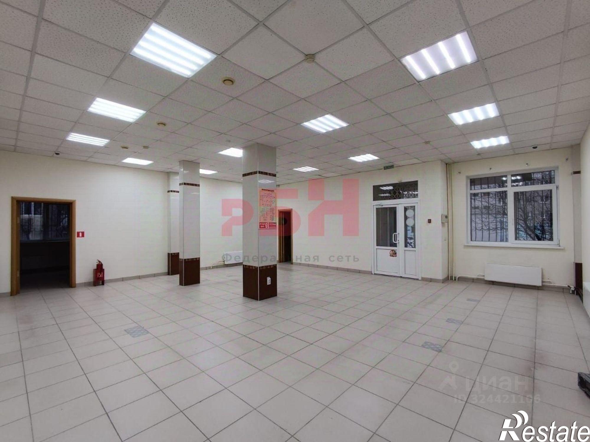 Сдать торговое помещение за 99 251 рублей на ул 50 лет ВЛКСМ, 15/1