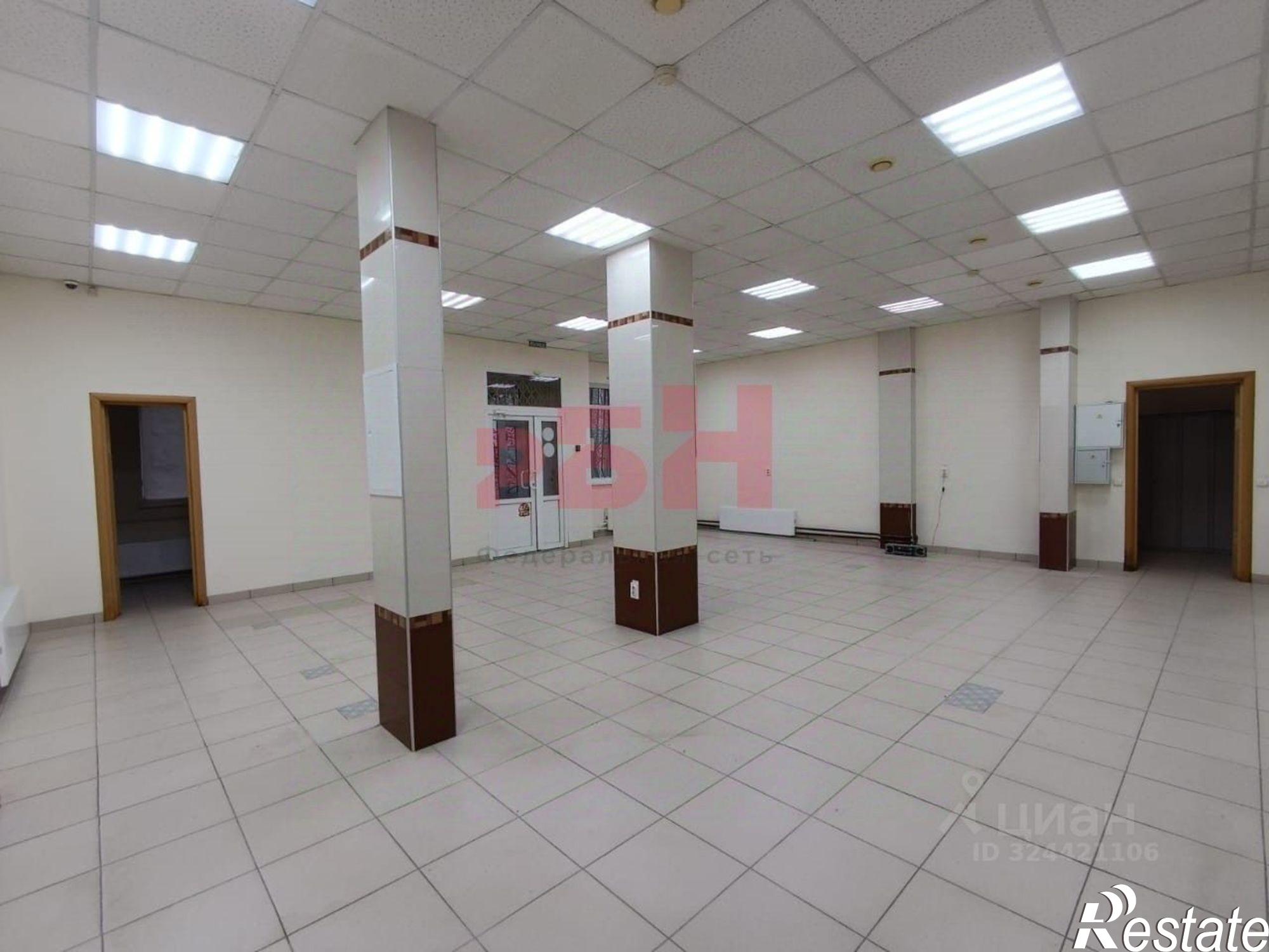 Сдать торговое помещение за 99 251 рублей на ул 50 лет ВЛКСМ, 15/1