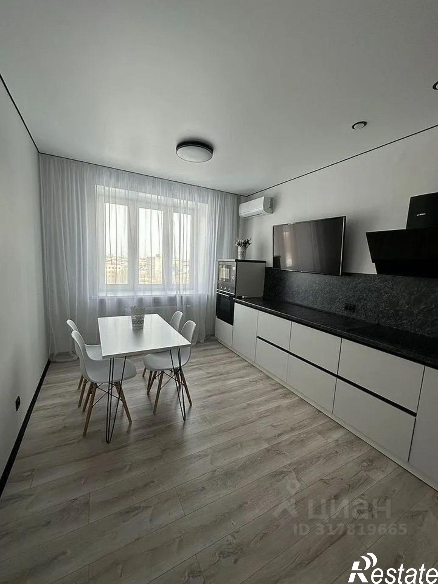 Купить квартиру за 9 500 000 рублей на ул Республики, 204 7