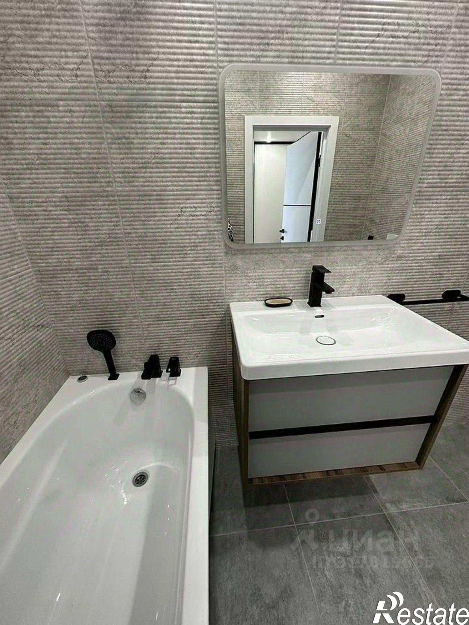 Купить квартиру за 9 500 000 рублей на ул Республики, 204 7