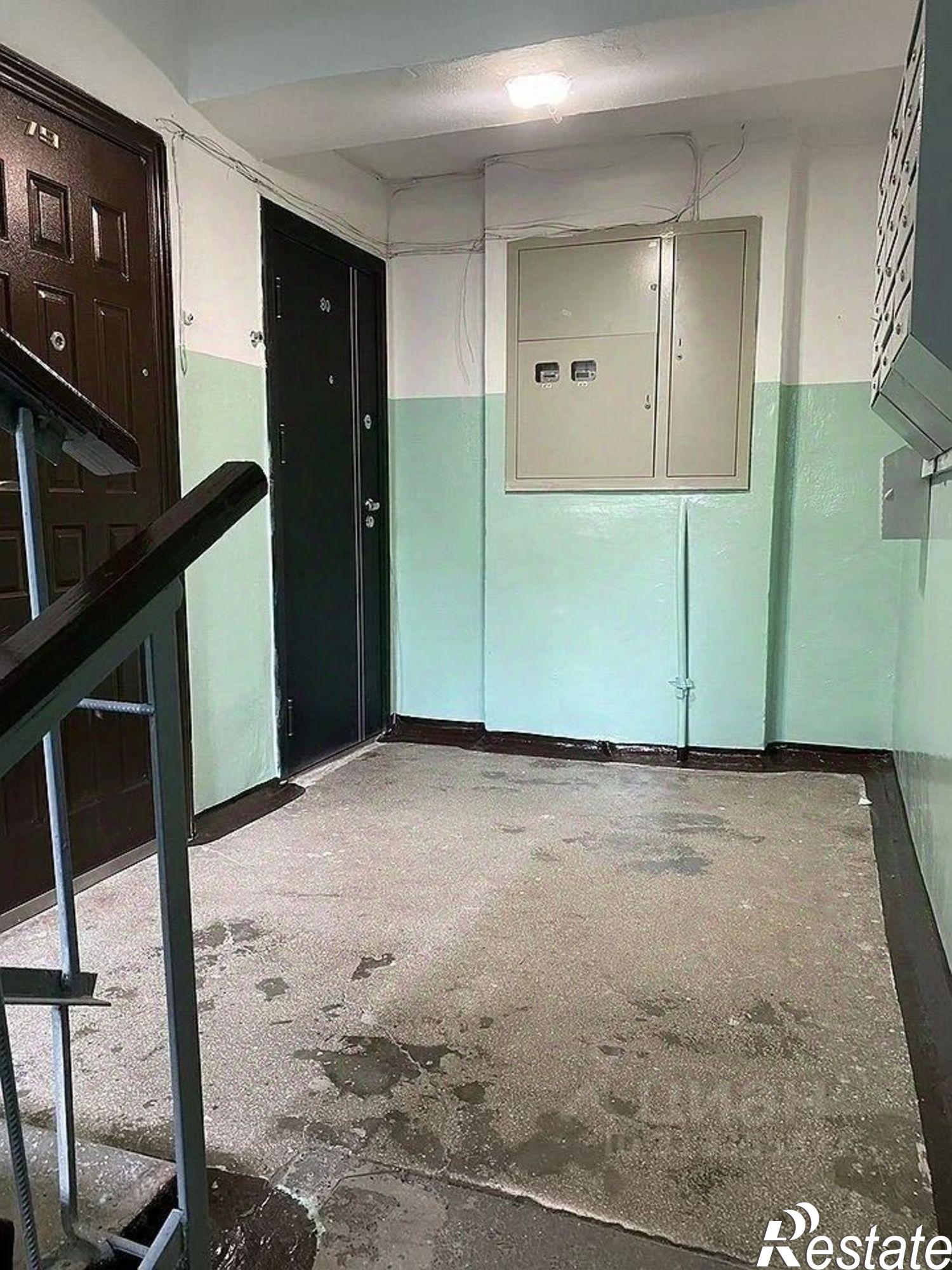 Купить квартиру за 5 000 000 рублей на улица Маршала Захарова, 5