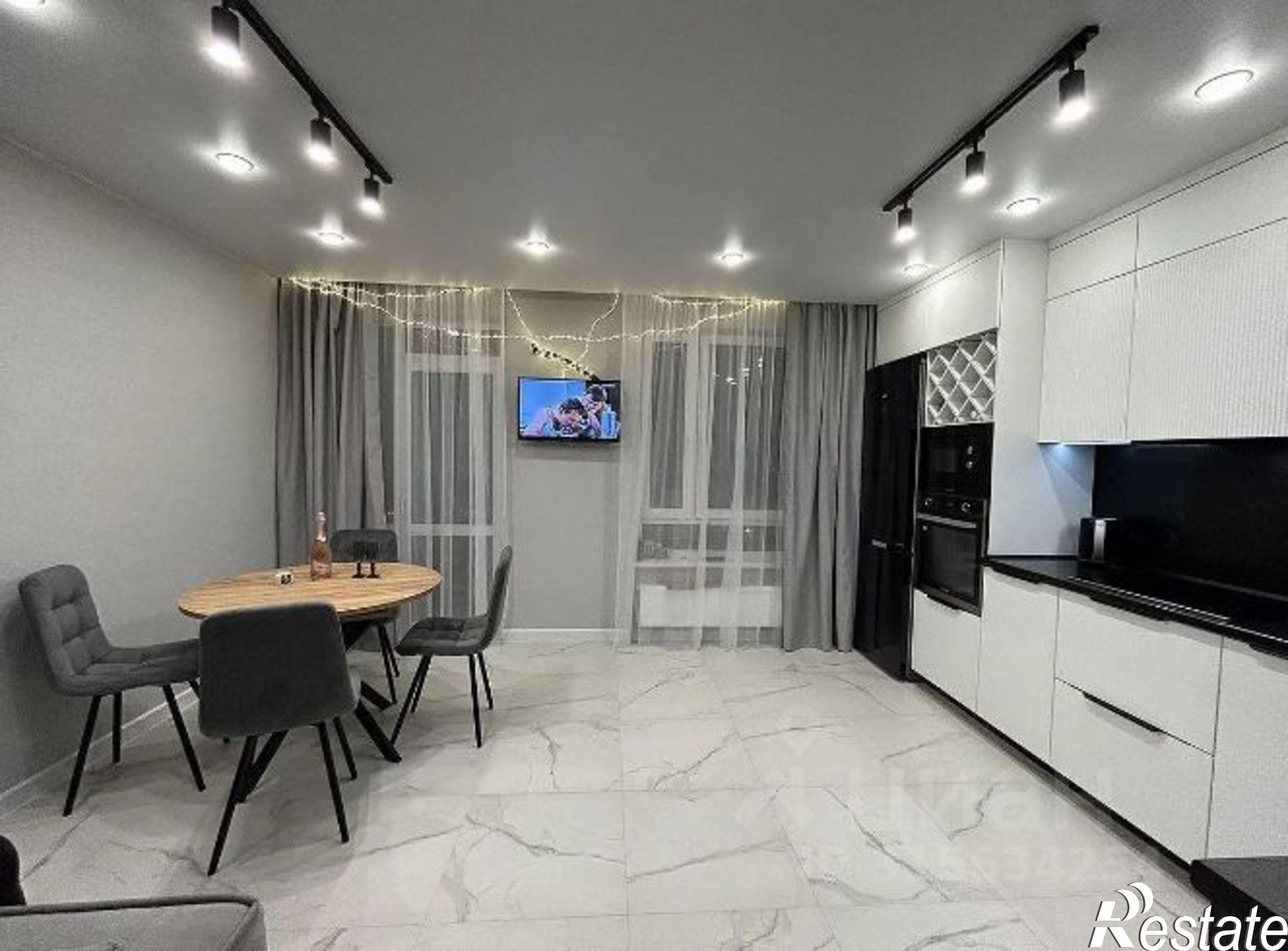 Купить квартиру за 10 500 000 рублей на ул Обдорская, 1