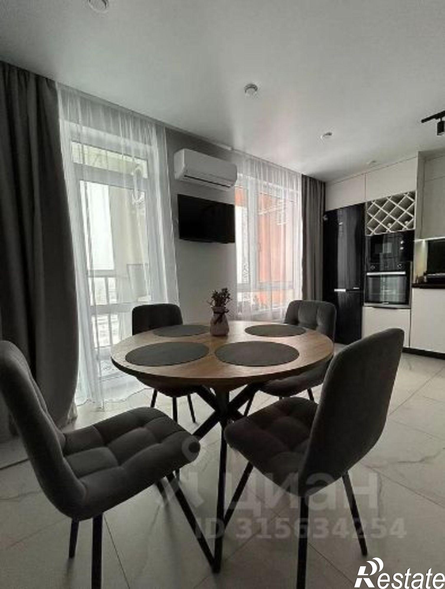 Купить квартиру за 10 500 000 рублей на ул Обдорская, 1