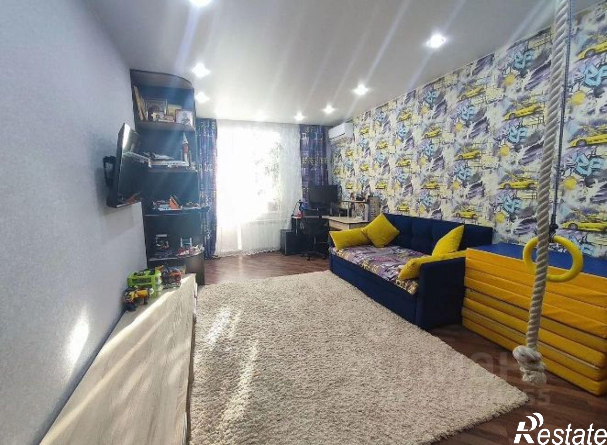 Купить квартиру за 10 700 000 рублей на Заречный проезд, 43