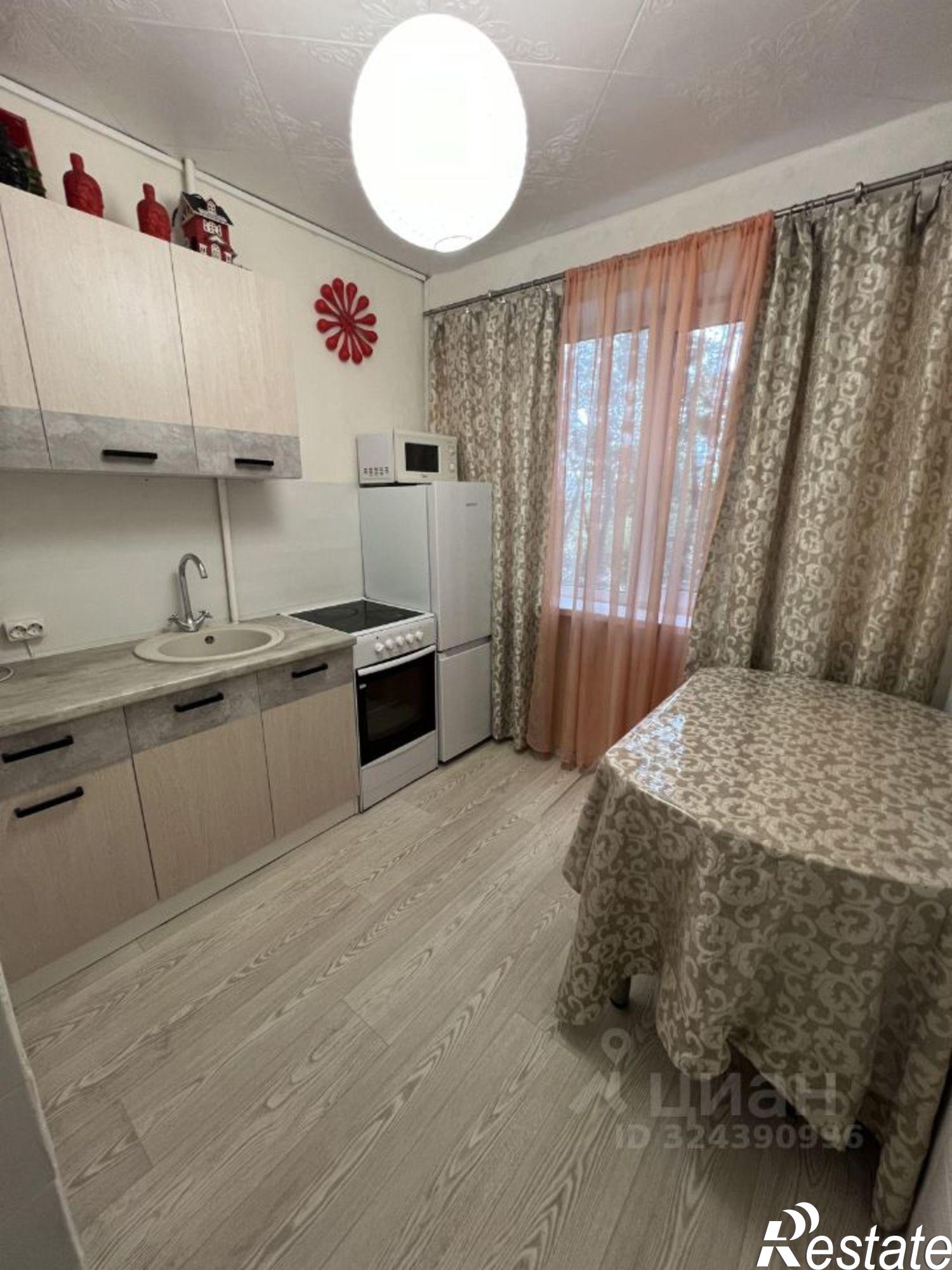 Сдать квартиру за 40 000 рублей на ул 50 лет Октября, 55