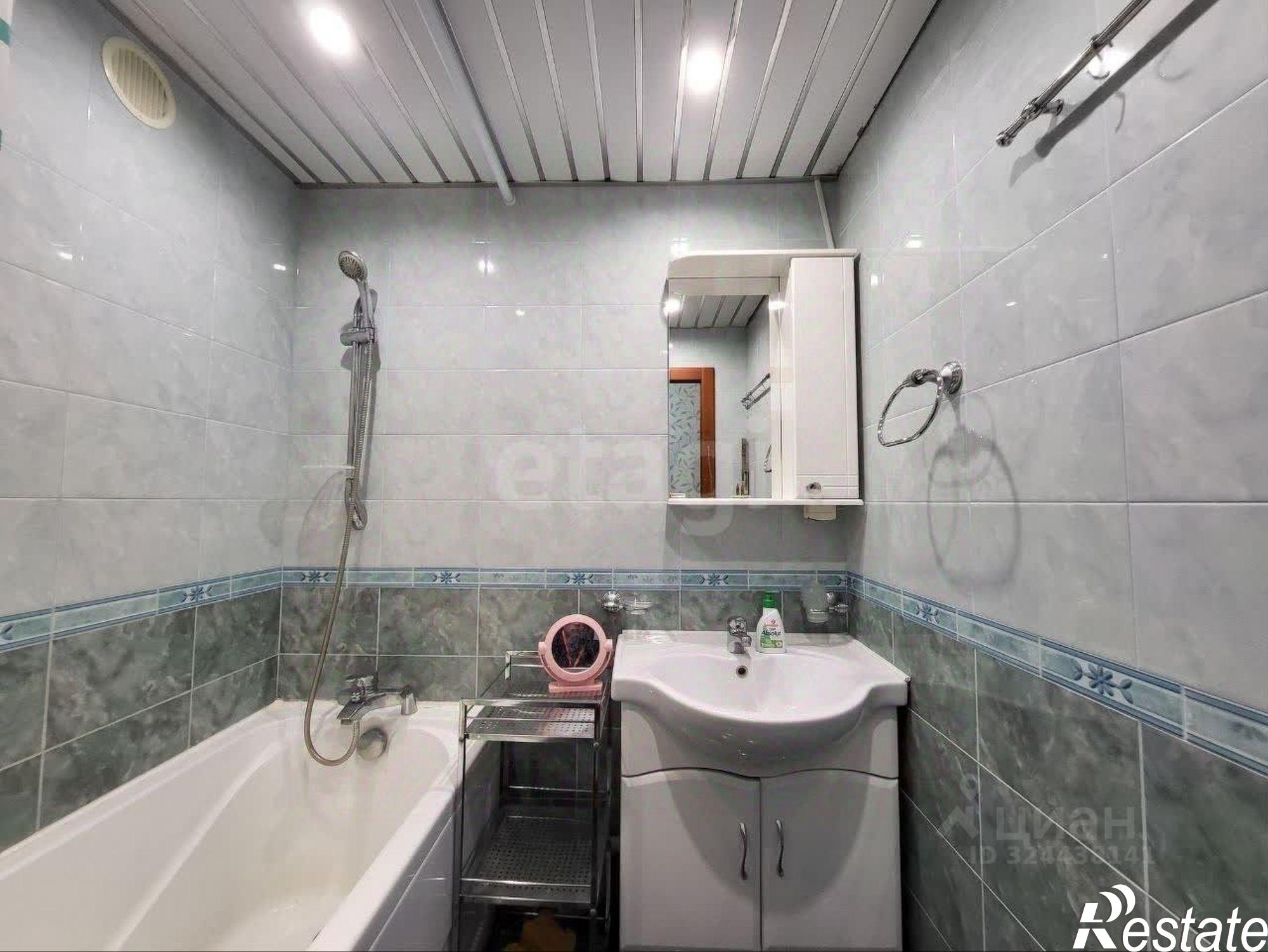 Сдать квартиру за 25 000 рублей на ул Александра Логунова, 3