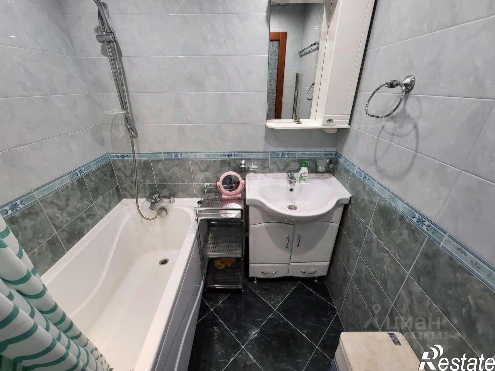 Сдать квартиру за 25 000 рублей на ул Александра Логунова, 3