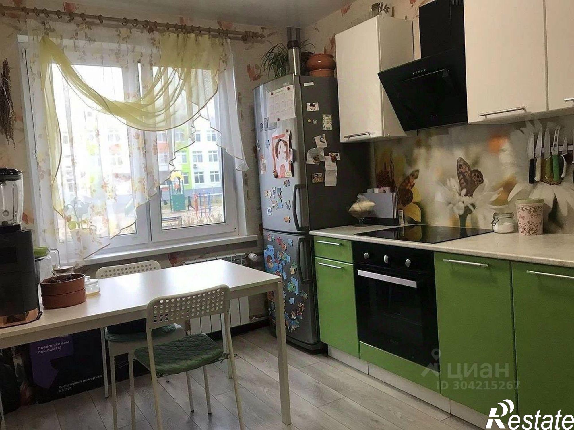 Купить квартиру за 4 800 000 рублей на Беловежская улица, 15