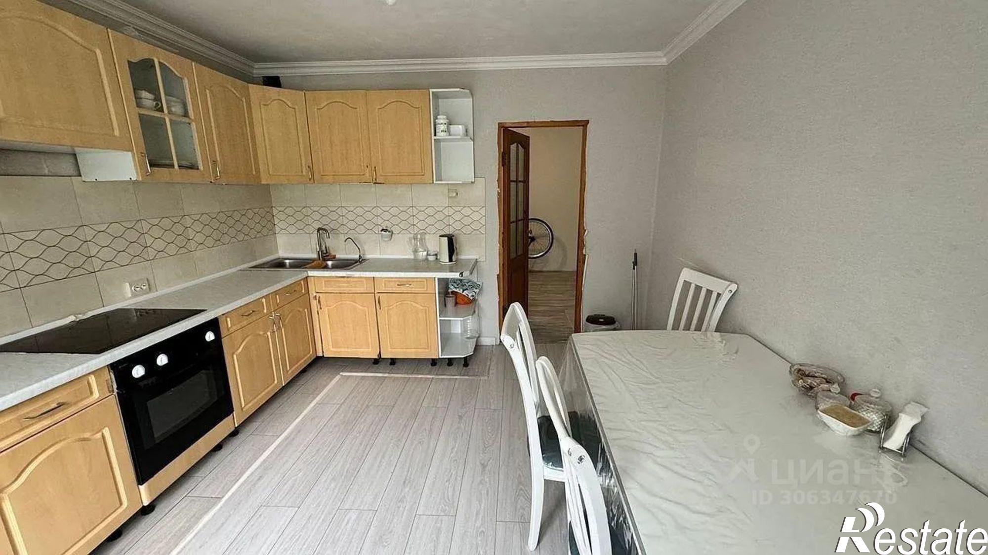 Купить квартиру за 12 000 000 рублей на улица 50 лет Октября, 30