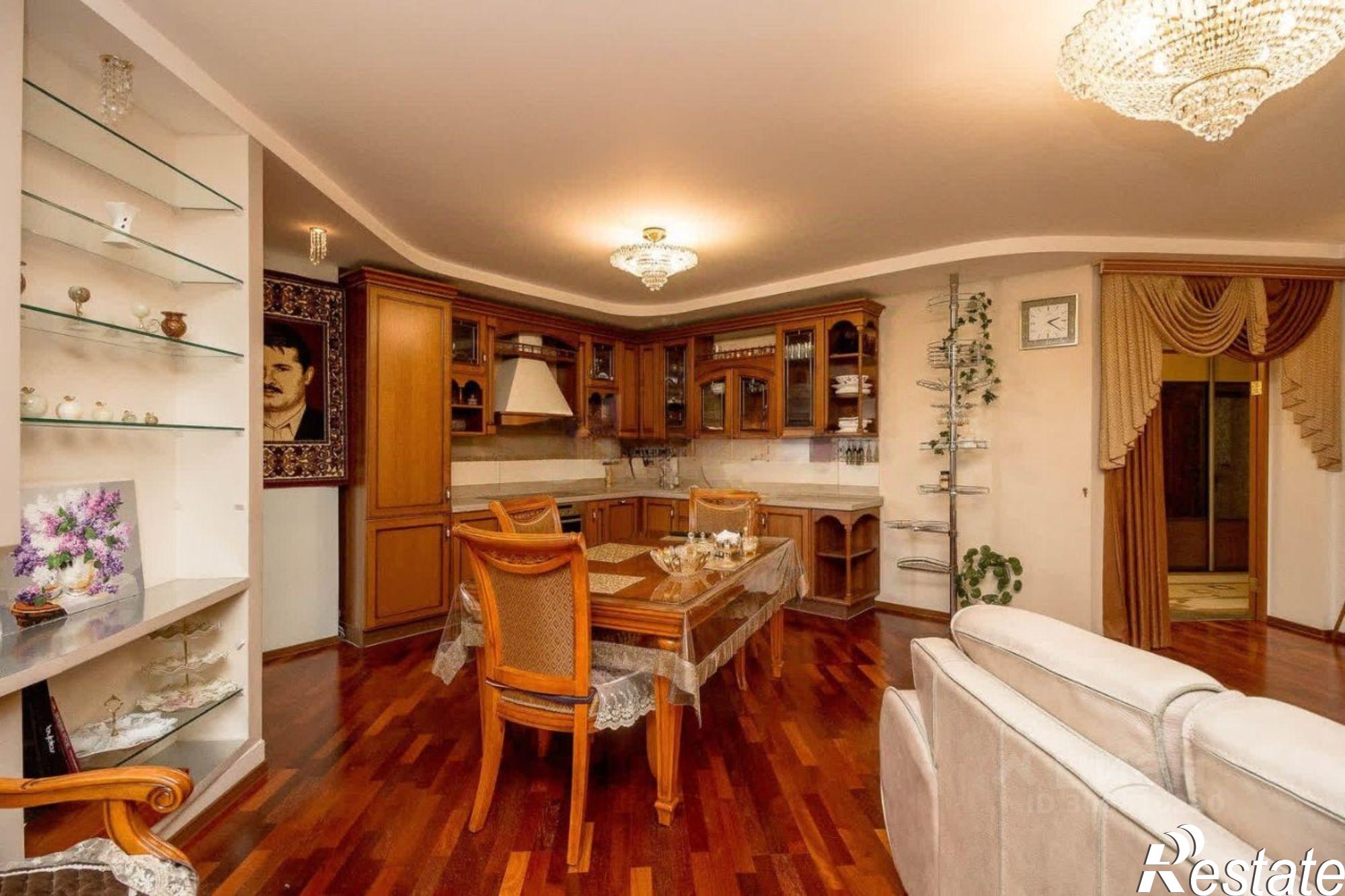 Купить квартиру за 10 000 000 рублей на улица Чернышевского, 2Б