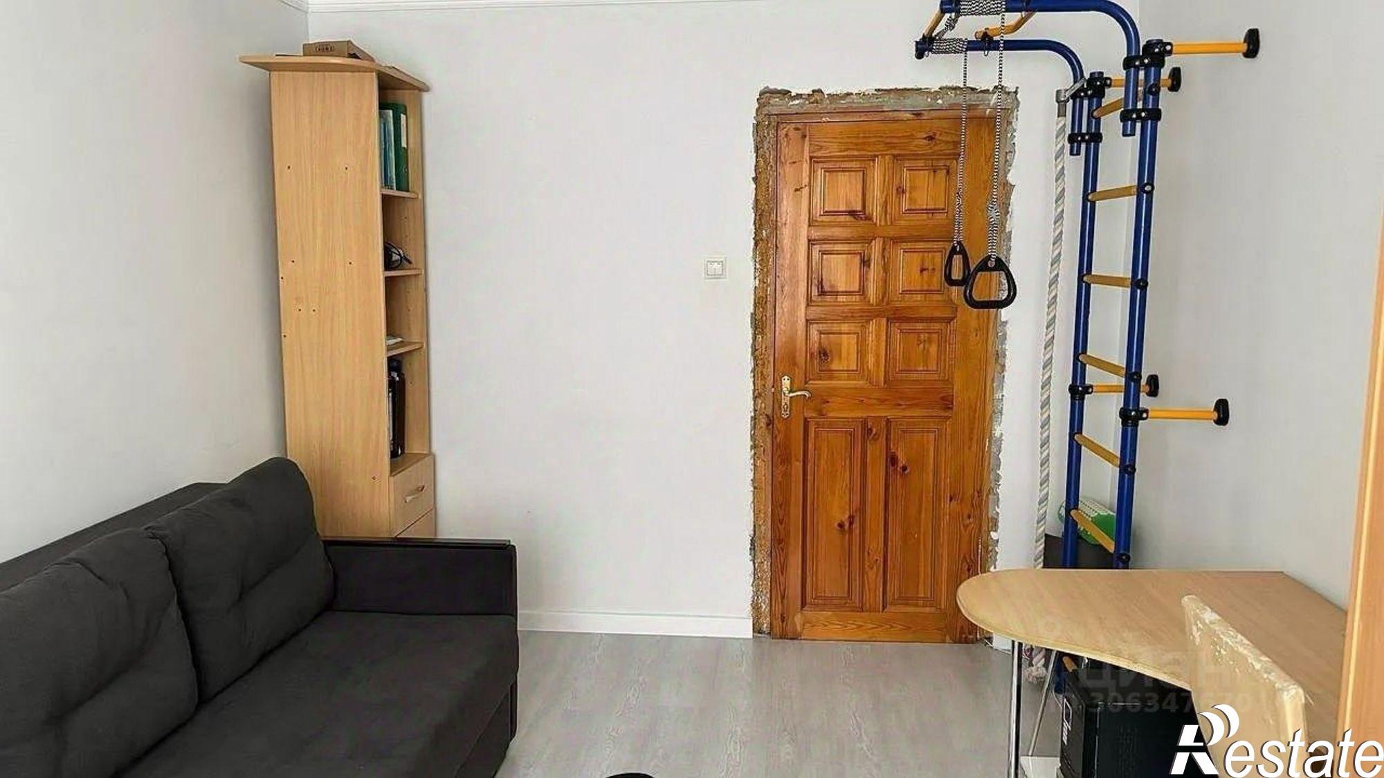 Купить квартиру за 12 000 000 рублей на улица 50 лет Октября, 30