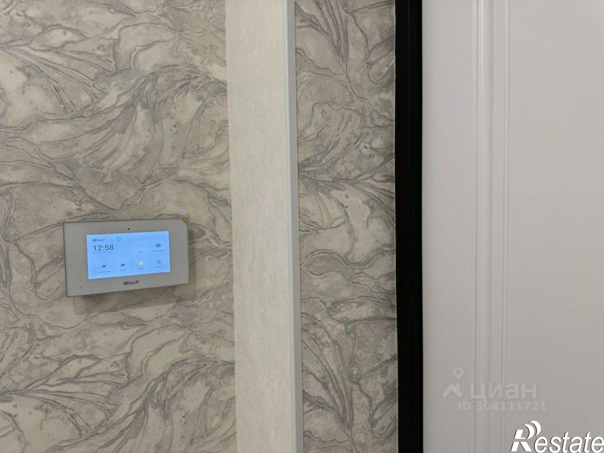 Купить квартиру за 9 800 000 рублей на улица Республики, 204 к11