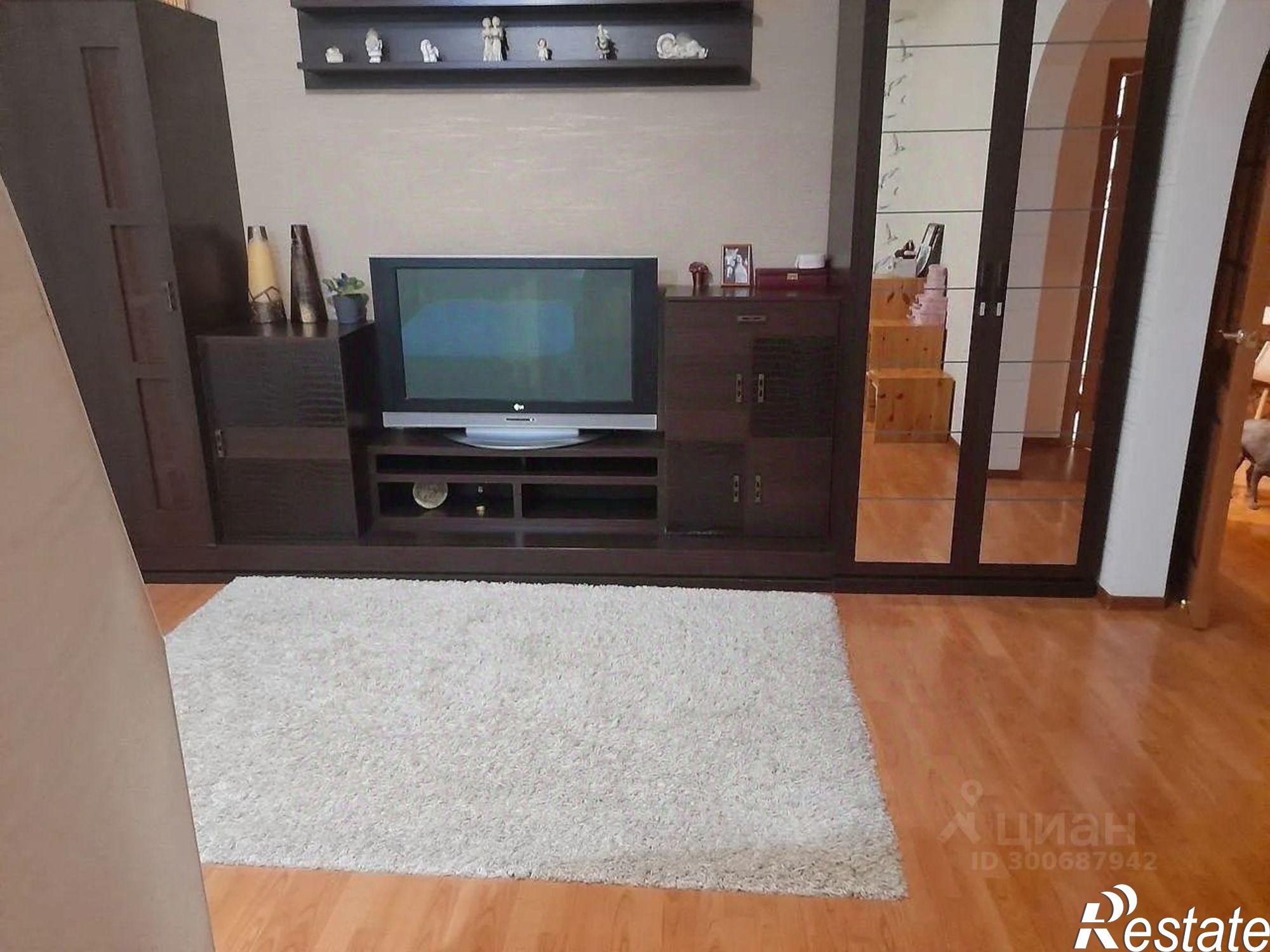 Купить квартиру за 7 400 000 рублей на ул Александра Матросова, 1 2