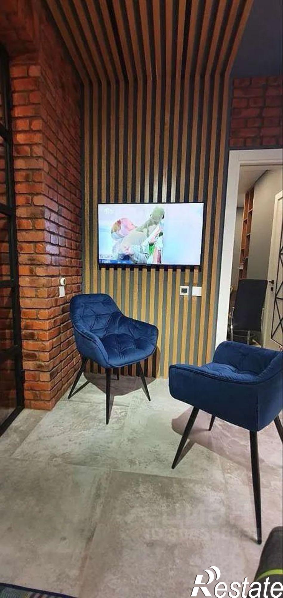 Купить квартиру за 9 300 000 рублей на ул Федюнинского, 30 1