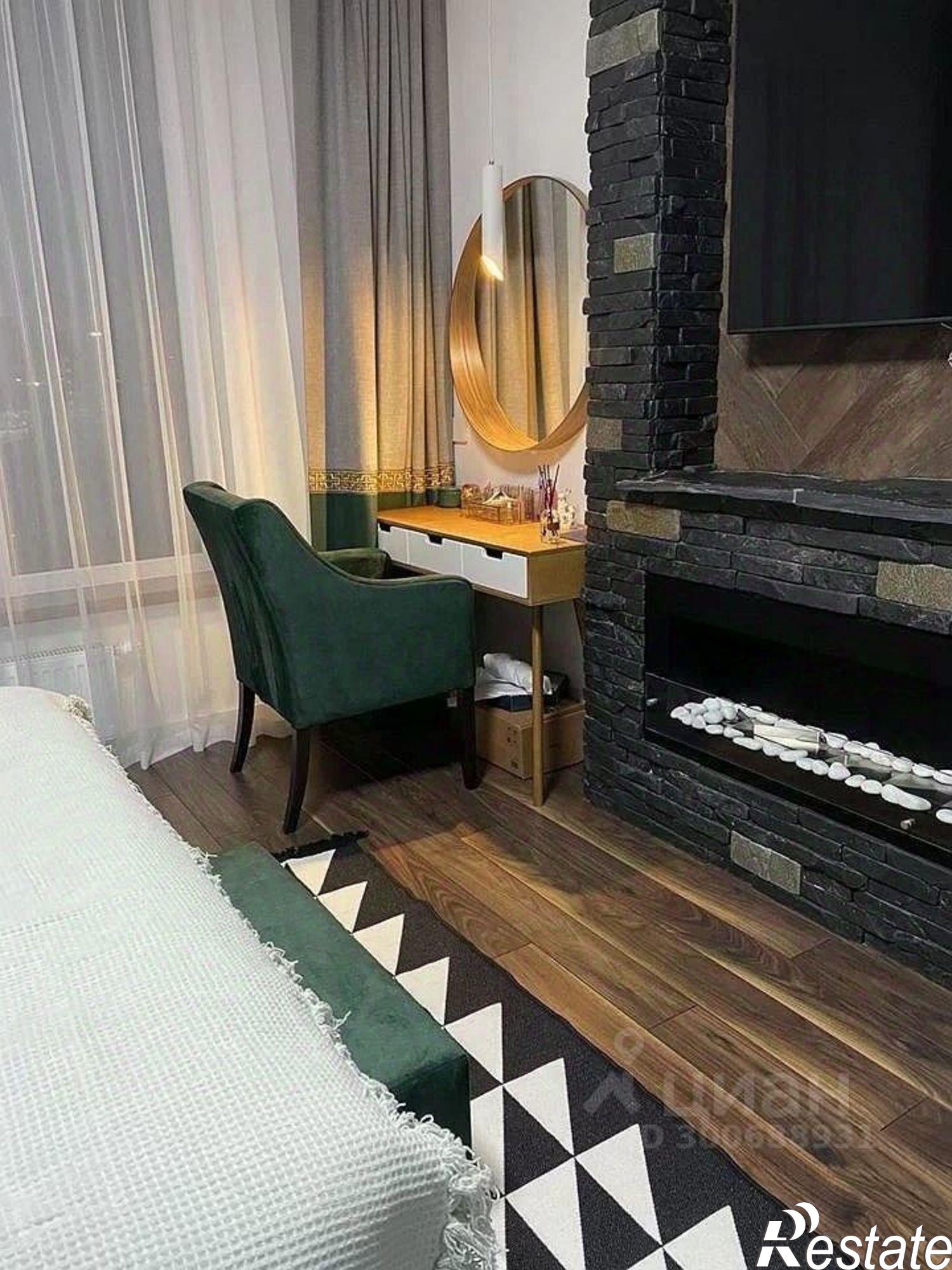 Купить квартиру за 9 300 000 рублей на ул Федюнинского, 30 1