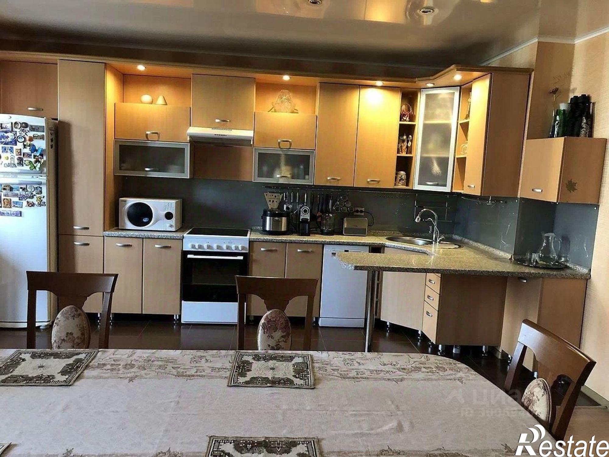 Купить квартиру за 11 000 000 рублей на Широтная улица, 156 к1