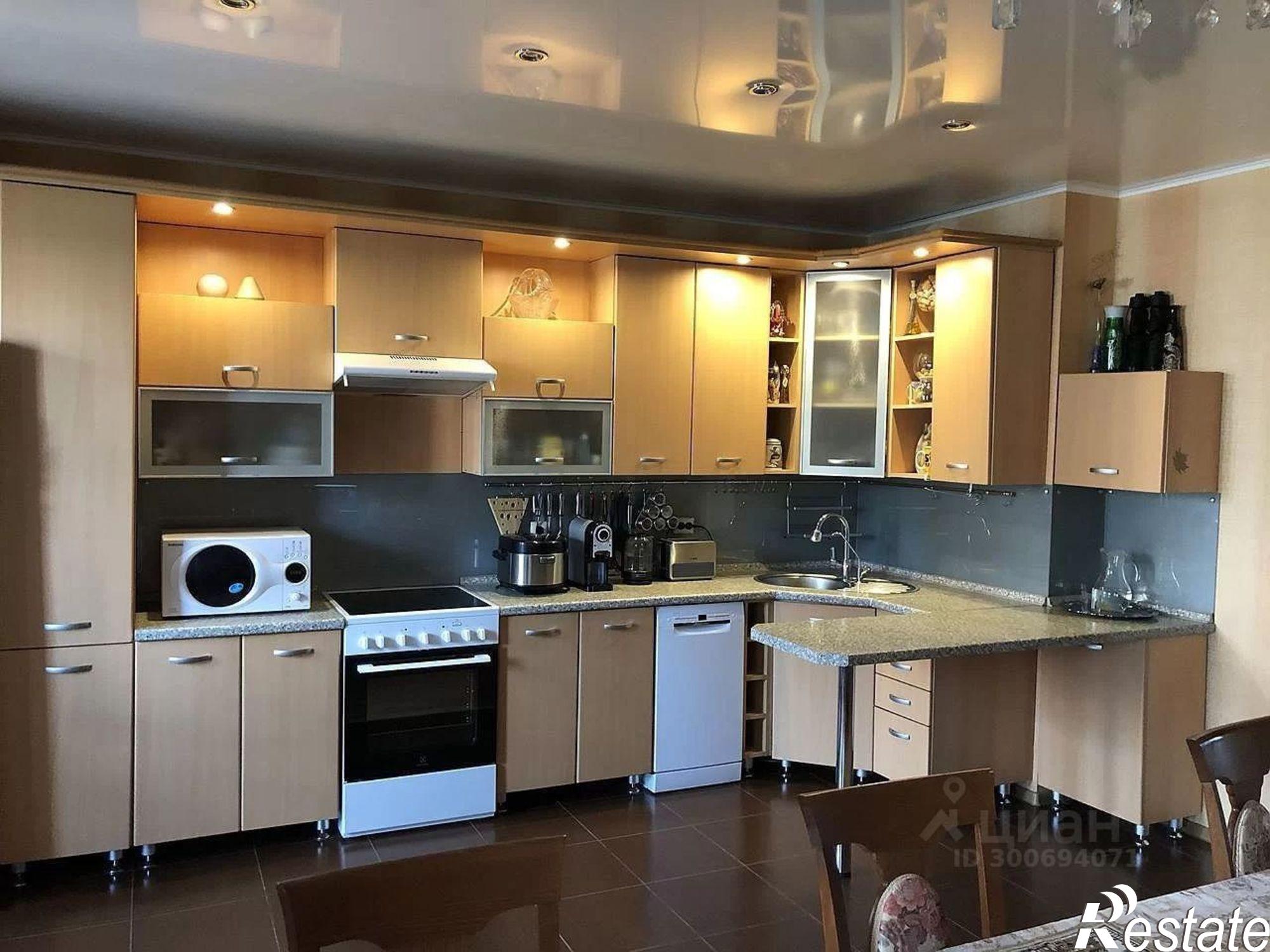 Купить квартиру за 11 000 000 рублей на Широтная улица, 156 к1