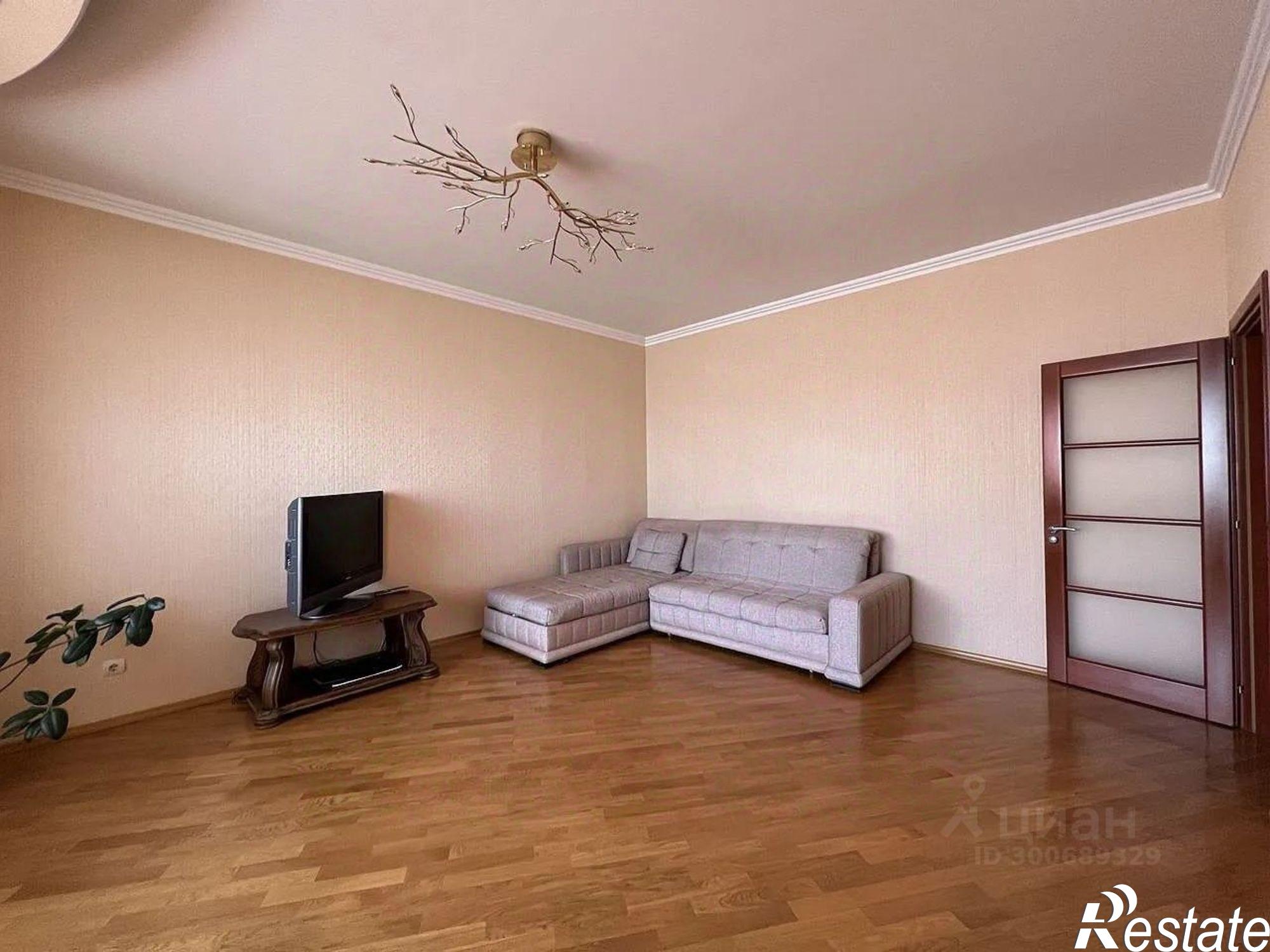 Купить квартиру за 14 600 000 рублей на ул Комсомольская, 8