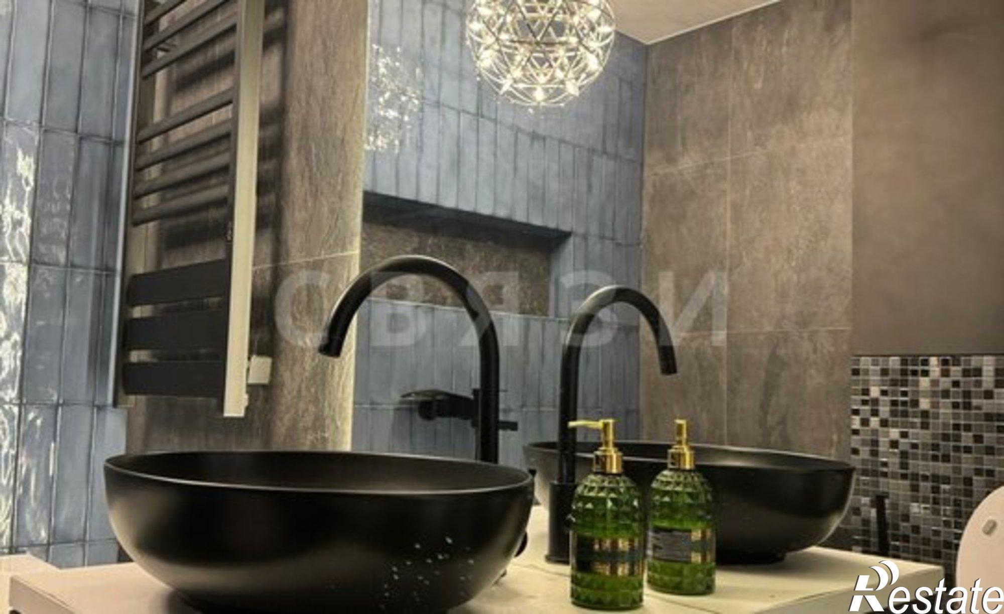 Купить квартиру за 14 900 000 рублей на Рижская улица, 84/1