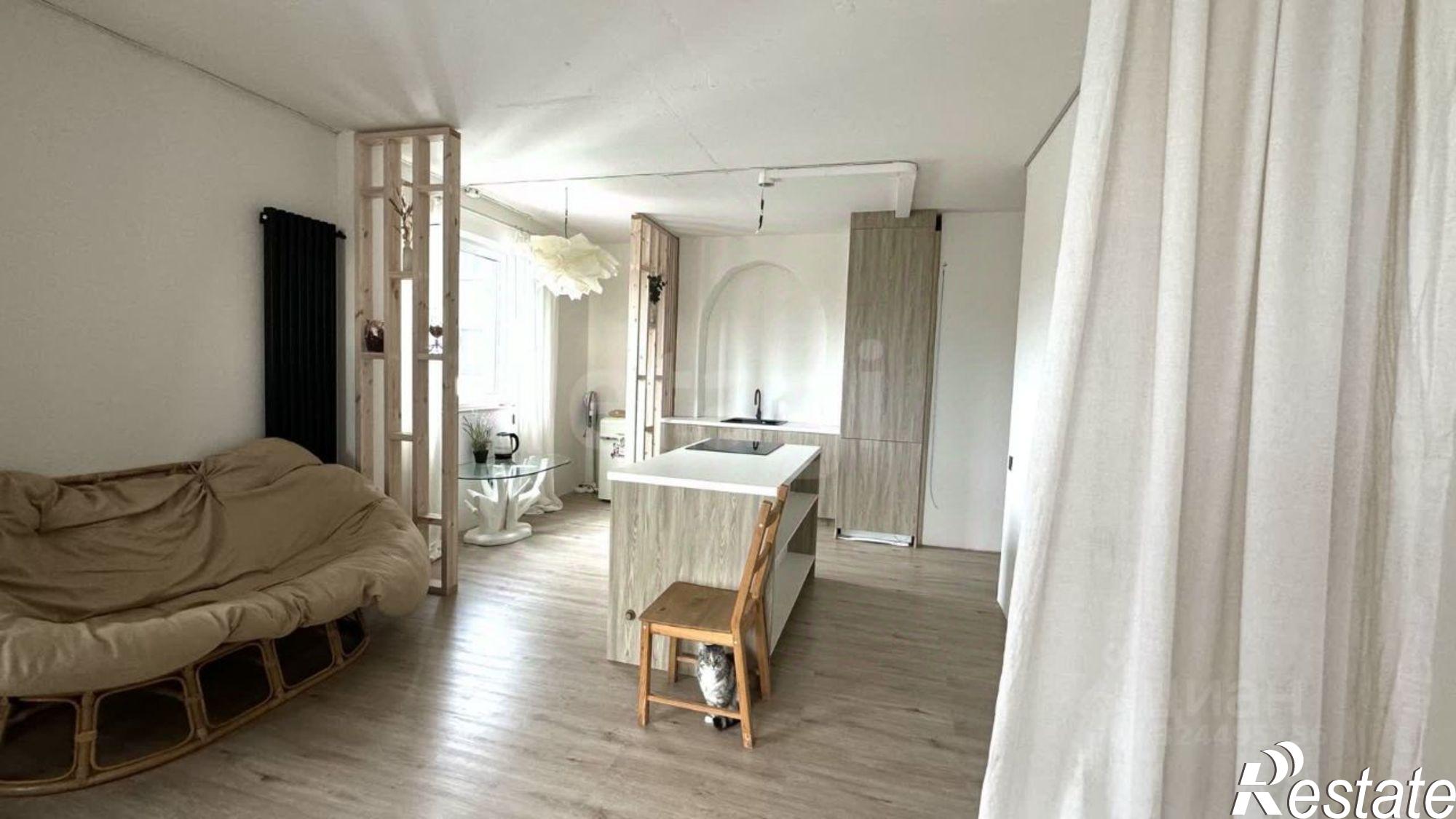 Купить квартиру за 6 700 000 рублей на улица Парада Победы, 17