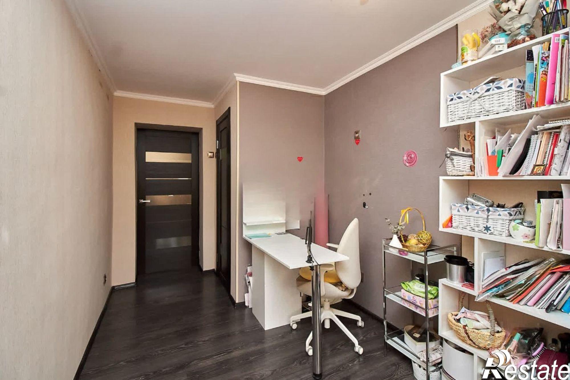 Купить квартиру за 5 000 000 рублей на улица Республики, 158