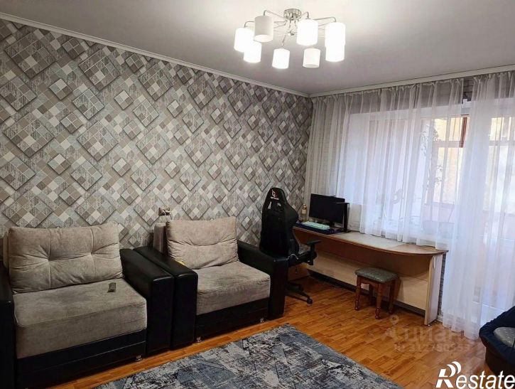 4-комн квартира ул 9 Января, 162,  д. 162