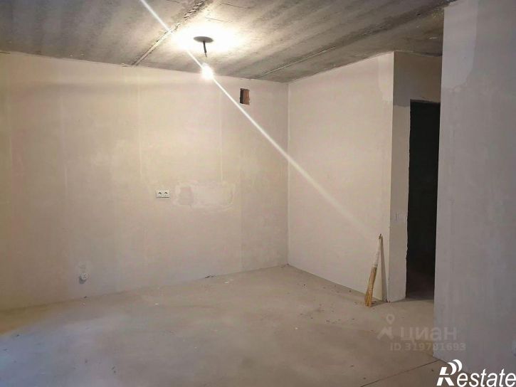 2-комн квартира улица Николая Глебова, 3,  д. 3